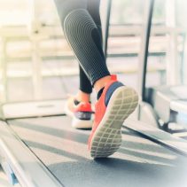 Can you lose belly fat by running on a treadmill?